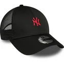 shapka-izvita-traker-cherna-reguliruem-9forty-home-field-na-new-york-yankees-mlb-ot-new-era