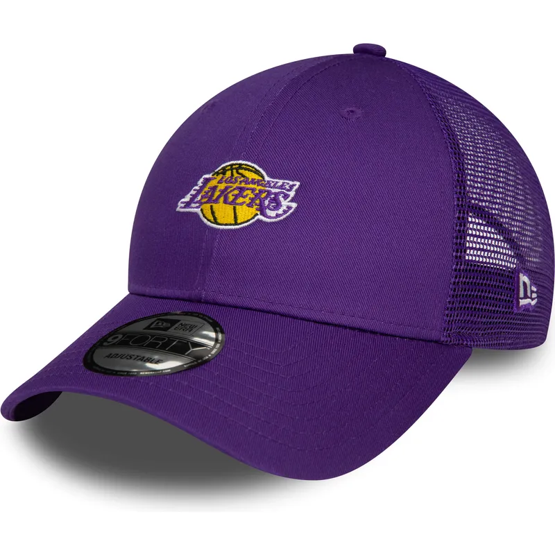 shapka-izvita-traker-violetka-reguliruem-9forty-home-field-na-los-angeles-lakers-nba-ot-new-era