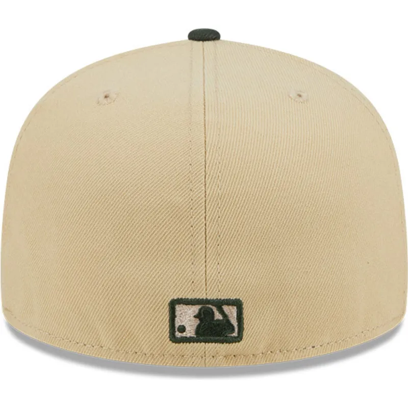 gorra-plana-marron-y-verde-ajustada-59fifty-team-landscape-de-new-york-yankees-mlb-de-new-era