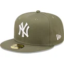shapka-ploska-zelena-prilepnala-59fifty-league-essential-na-new-york-yankees-mlb-ot-new-era