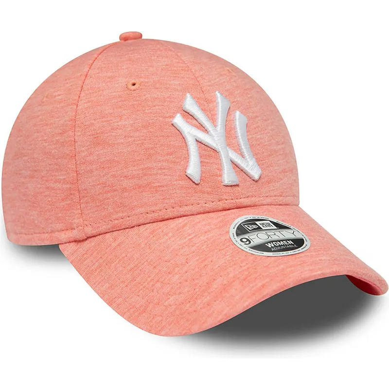 shapka-izvita-roza-reguliruem-9forty-jersey-na-new-york-yankees-mlb-ot-new-era
