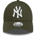 shapka-izvita-zelena-reguliruem-9forty-league-essential-na-new-york-yankees-mlb-ot-new-era