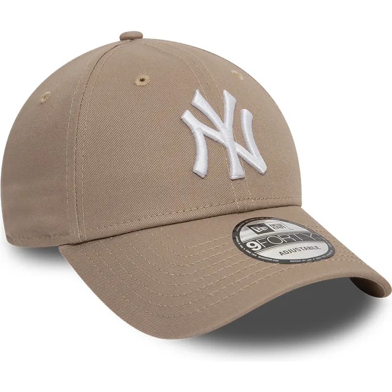 braune-verstellbare-curved-cap-9forty-league-essential-der-new-york-yankees-mlb-von-new-era