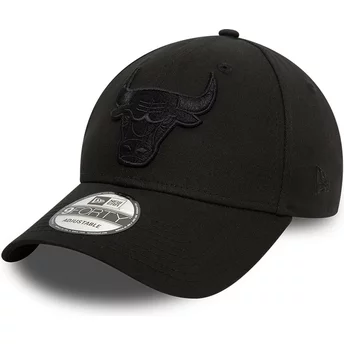 New Era Curved Brim Black Logo 9FORTY Essential Chicago Bulls NBA Black Adjustable Cap