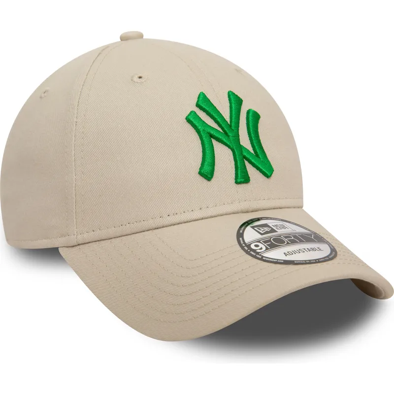 shapka-izvita-bezhov-reguliruem-9forty-league-essential-na-new-york-yankees-mlb-ot-new-era