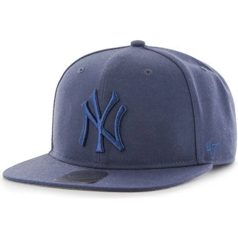 shapka-ploska-tmnosin-snapbek-na-new-york-yankees-mlb-ot-47-brand
