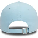 verstellbare-hellblaue-curved-cap-mit-hellblauem-logo-9forty-league-essential-der-los-angeles-dodgers-mlb-von-new-era