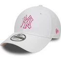 gorra-curva-blanca-ajustable-con-logo-rosa-9forty-team-outline-de-new-york-yankees-mlb-de-new-era