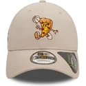 verstellbare-beige-9forty-repreve-basketball-pizza-kappe-mit-gebogenem-schirm-von-new-era
