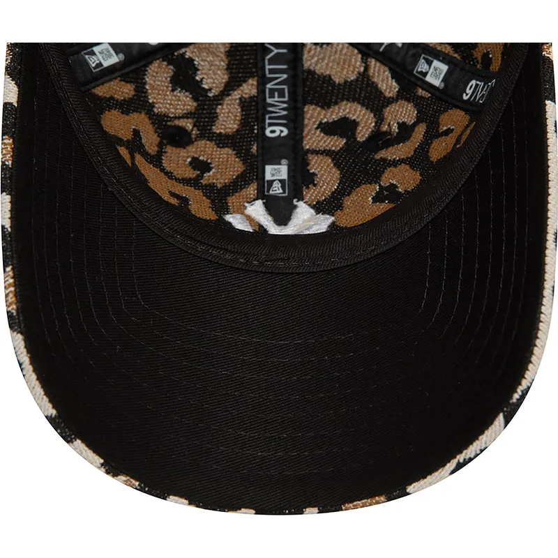 shapka-izvita-leopard-reguliruem-9forty-jacquard-na-new-york-yankees-mlb-ot-new-era shapka-izvita-leopard-reguliruem-9forty-jacquard-na-new-york-yankees-mlb-ot-new-era