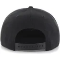 shapka-ploska-cherna-snapbek-na-new-york-yankees-mlb-ot-47-brand