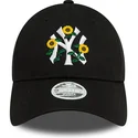 shapka-izvita-cherna-reguliruem-9forty-floral-na-new-york-yankees-mlb-ot-new-era