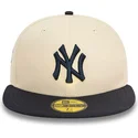 shapka-ploska-bezhov-prilepnala-59fifty-team-colour-na-new-york-yankees-mlb-ot-new-era