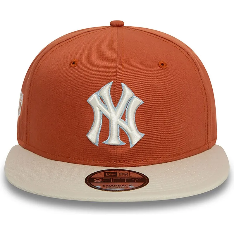 braune-und-beige-flache-snapback-kappe-9fifty-patch-der-new-york-yankees-mlb-von-new-era