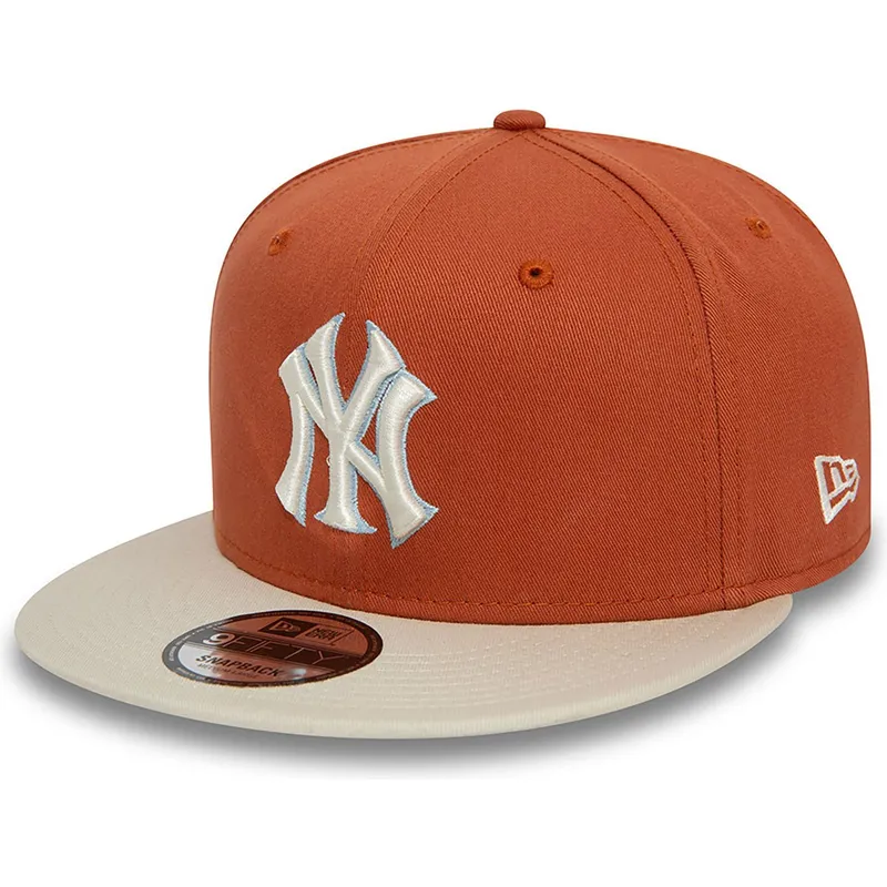 brun-og-beige-snapback-fladskygget-kasket-9fifty-new-york-yankees-mlb-patch-fra-new-era