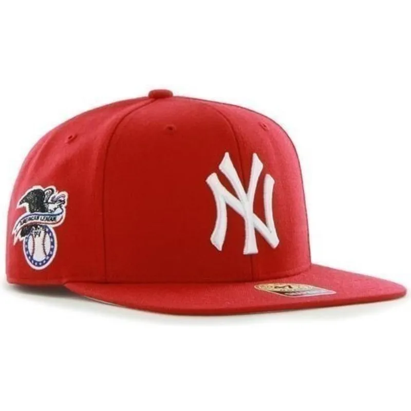 shapka-ploska-chervena-snapbek-na-new-york-yankees-mlb-ot-47-brand