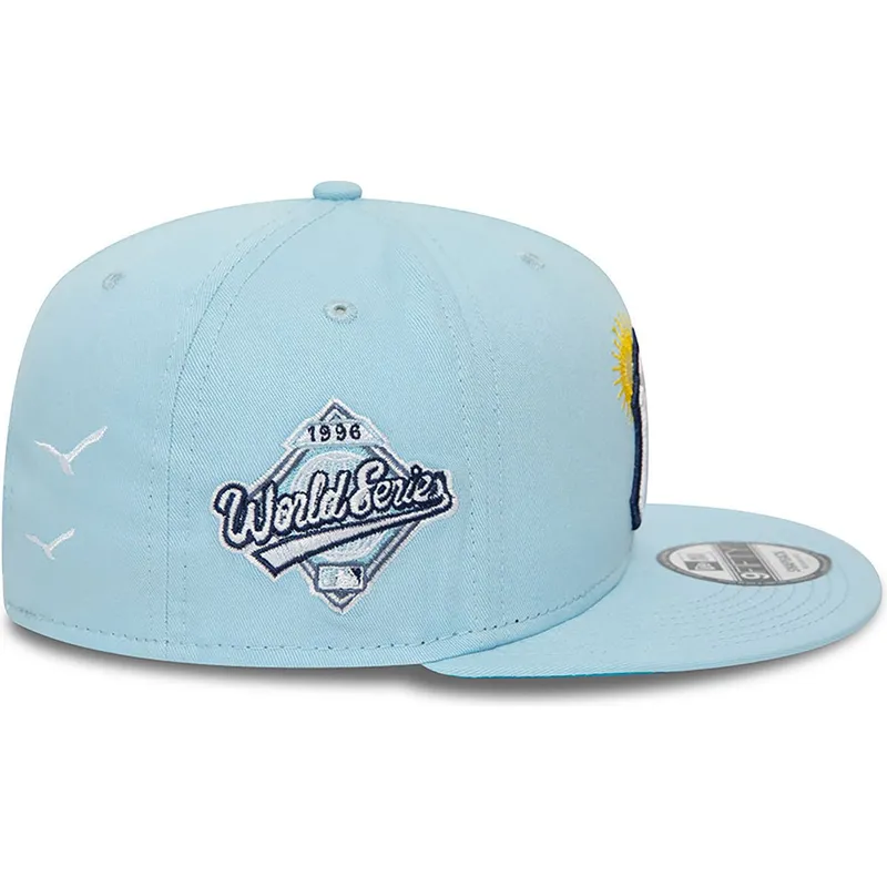 shapka-ploska-sinya-snapbek-9fifty-summer-icon-na-new-york-yankees-mlb-ot-new-era