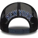 shapka-izvita-traker-siv-snapbek-a-frame-na-new-york-yankees-mlb-ot-new-era