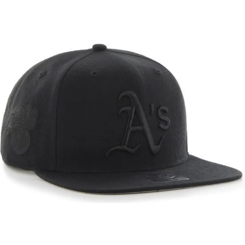 shapka-ploska-cherna-snapbek-na-oakland-athletics-mlb-ot-47-brand