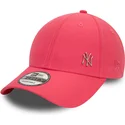 shapka-izvita-roza-reguliruem-9forty-flawless-na-new-york-yankees-mlb-ot-new-era