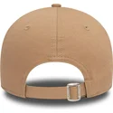 new-era-9forty-verstellbare-braune-kappe-mit-gebogenem-schirm