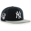 47-brand-flat-brim-mit-grauem-visier-new-york-yankees-mlb-sure-shot-snapback-cap-schwarz