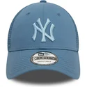 new-era-9forty-home-field-trucker-cap-in-blau-mit-blauem-new-york-yankees-mlb-logo