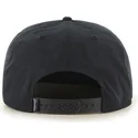 shapka-ploska-cherna-snapbek-na-new-york-yankees-mlb-ot-47-brand