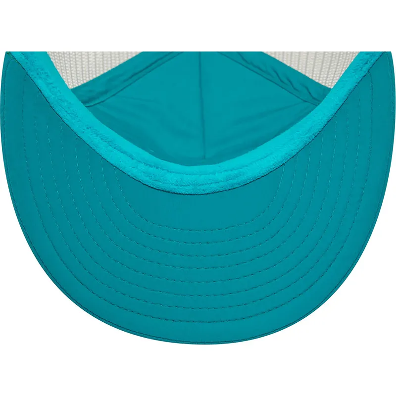 shapka-izvita-shapka-traker-bezhov-snapbek-american-keep-truckin-9fifty-retro-crown-a-frame-ot-new-era