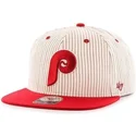 graue-snapback-kappe-mit-flachem-schirm-und-roten-streifen-der-philadelphia-phillies-mlb-von-47-brand