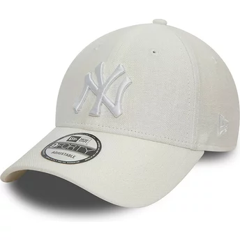 Casquette courbée blanche ajustable avec logo blanc 9FORTY Linen New York Yankees MLB New Era