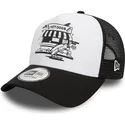new-era-hot-dog-new-york-a-frame-graphic-schwarz-weisse-trucker-kappe