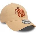 shapka-izvita-kafyav-reguliruem-9twenty-floral-na-new-york-yankees-mlb-ot-new-era