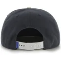 shapka-ploska-tmnosin-snapbek-na-toronto-maple-leafs-nhl-ot-47-brand