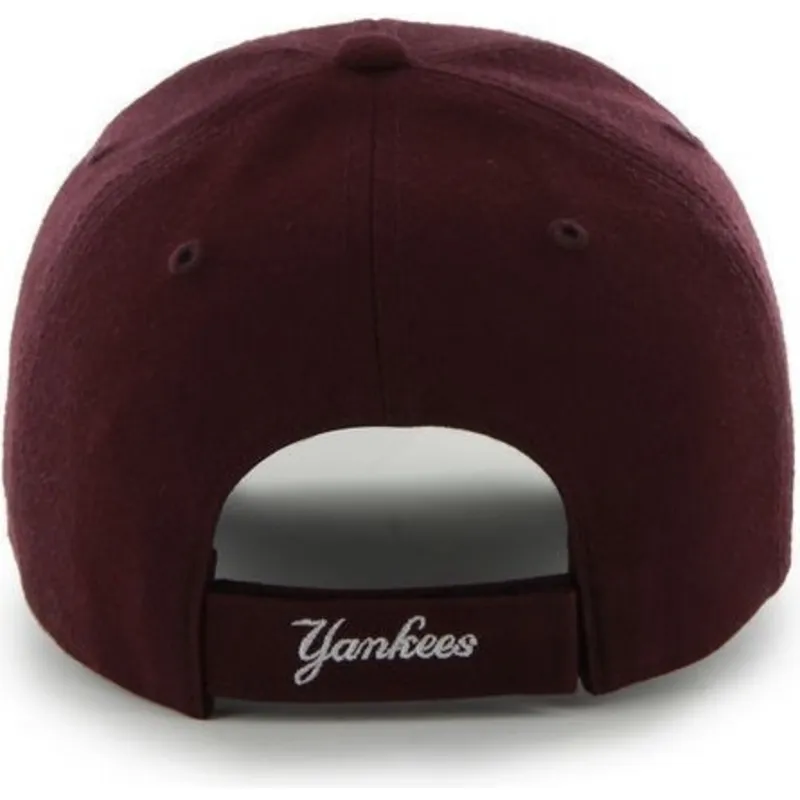 shapka-izvita-chervena-reguliruem-na-new-york-yankees-mlb-ot-47-brand shapka-izvita-chervena-reguliruem-na-new-york-yankees-mlb-ot-47-brand