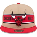 new-era-ploska-kozirka-9fifty-draft-2024-chicago-bulls-nba-kafyava-i-chervena-shapka-s-tik-tak