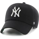 shapka-izvita-cherna-reguliruem-cinta-piel-na-new-york-yankees-mlb-ot-47-brand