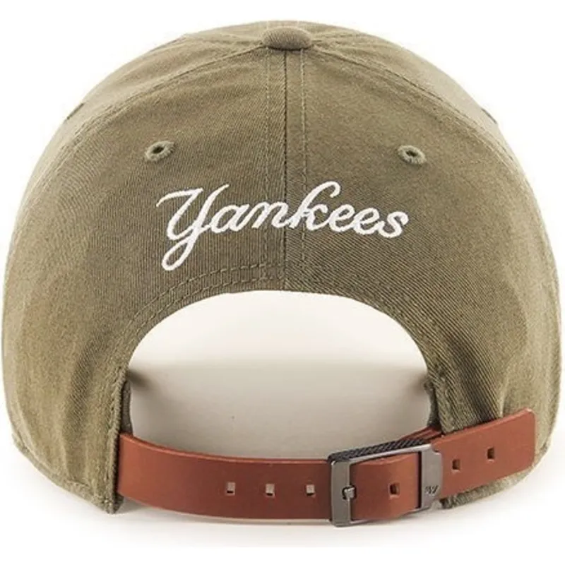 shapka-izvita-kafyav-reguliruem-na-new-york-yankees-mlb-ot-47-brand