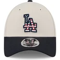 shapka-izvita-bezhov-snapbek-9forty-stretch-snap-4th-of-july-na-los-angeles-dodgers-mlb-ot-new-era