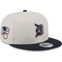 shapka-ploska-bezhov-snapbek-9fifty-4th-of-july-na-detroit-tigers-mlb-ot-new-era