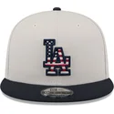 shapka-ploska-bezhov-snapbek-9fifty-4th-of-july-na-los-angeles-dodgers-mlb-ot-new-era