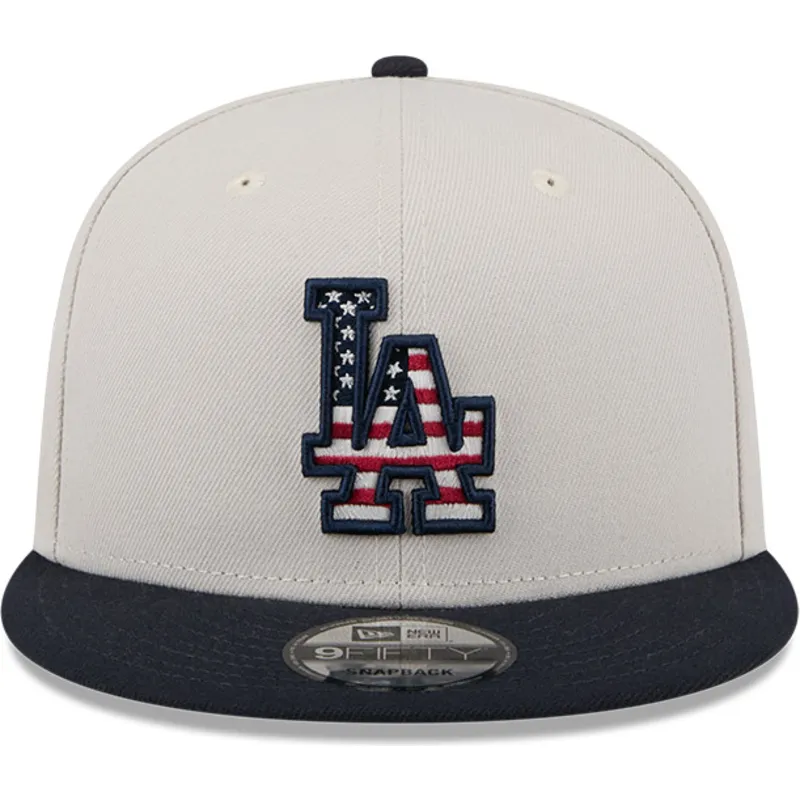 shapka-ploska-bezhov-snapbek-9fifty-4th-of-july-na-los-angeles-dodgers-mlb-ot-new-era