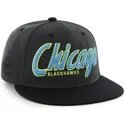 shapka-ploska-cherna-snapbek-letras-na-chicago-blackhawks-nhl-ot-47-brand