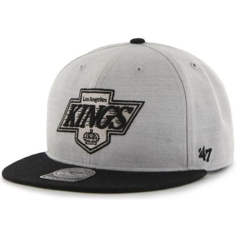 shapka-ploska-siv-snapbek-na-los-angeles-kings-nhl-ot-47-brand
