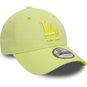 verstellbare-hellgrune-gebogene-kappe-mit-grunem-logo-9forty-league-essential-der-los-angeles-dodgers-mlb-von-new-era