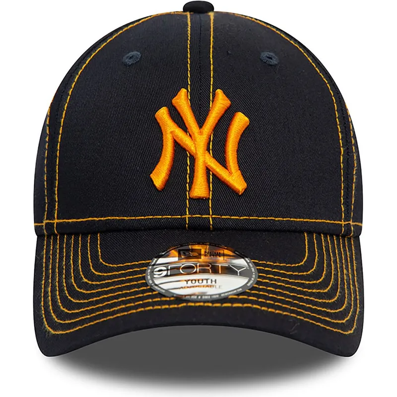 marineblaue-gebogene-verstellbare-kappe-mit-orangefarbenem-logo-fur-kinder-9forty-stitch-der-new-york-yankees-mlb-von-new-era