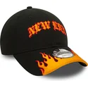 schwarze-und-orangefarbene-verstellbare-9twenty-race-flame-kappe-von-new-era