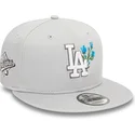 shapka-ploska-siv-snapbek-9fifty-seasonal-flower-na-los-angeles-dodgers-mlb-ot-new-era