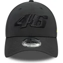 casquette-courbee-noire-ajustable-avec-logo-noir-9forty-geo-undervisor-print-valentino-rossi-vr46-motogp-new-era