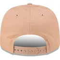 beige-buet-snapback-9fifty-seasonal-flower-kasket-fra-red-bull-racing-formula-1-af-new-era